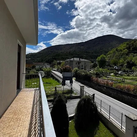 Lejlighed Casa Giobet Vista Sulle Alpi, Giardino & Relax