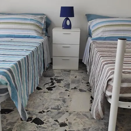 Giobet Appartement *