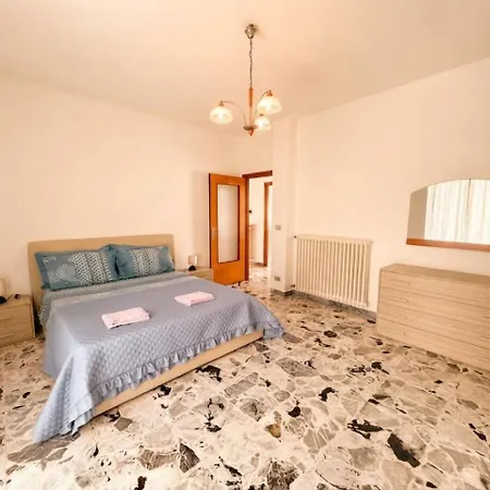 Casa Giobet Vista Sulle Alpi, Giardino & Relax